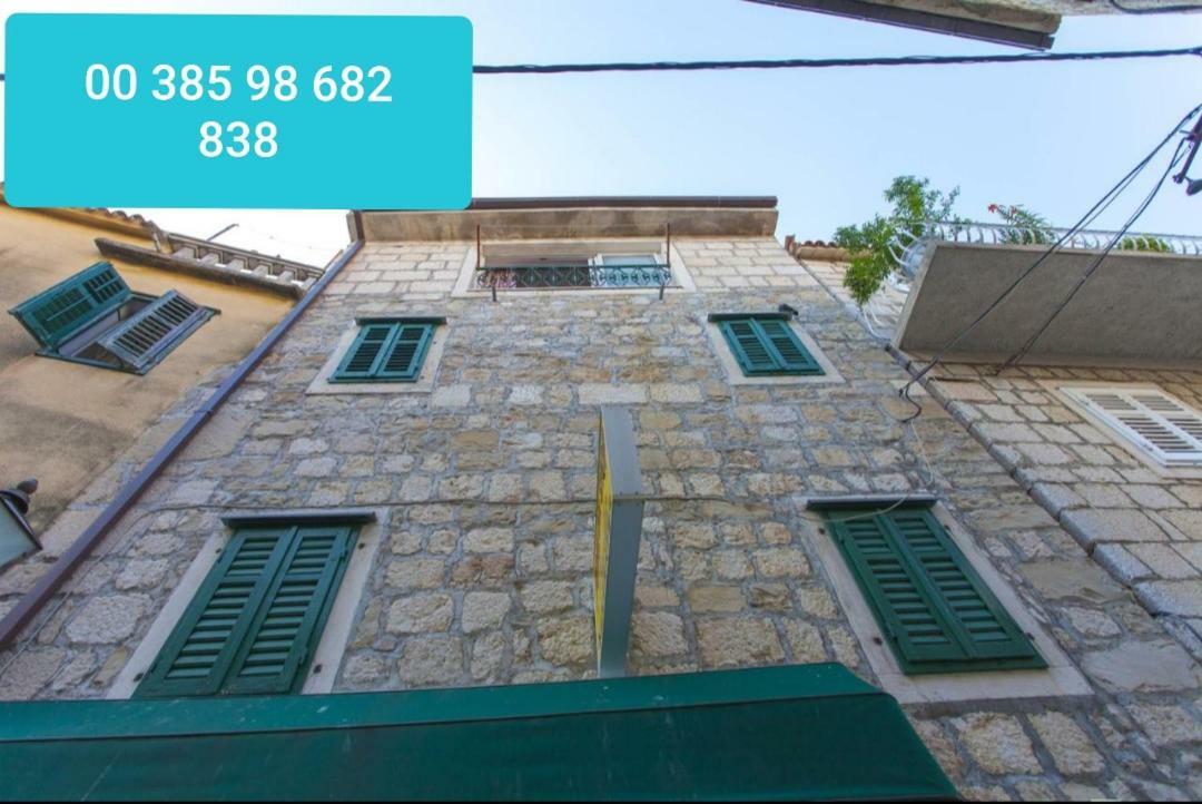 מאקרסקה Carolija Apartment מראה חיצוני תמונה